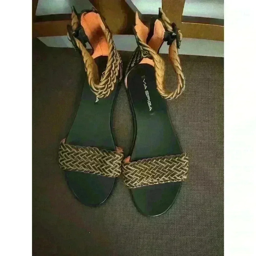 VIA SPIGA sandals size 6.5